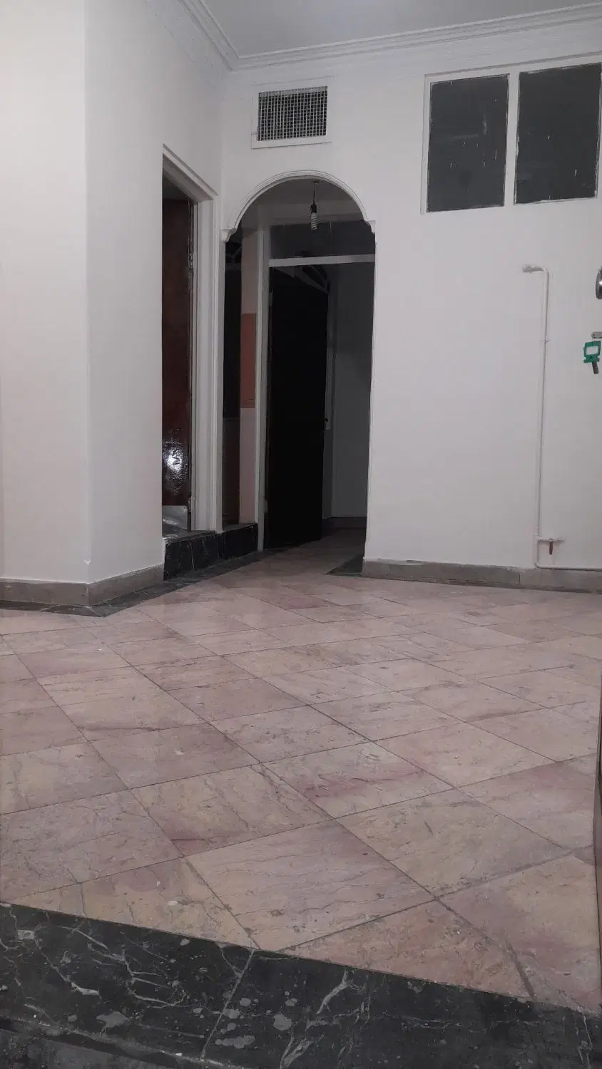 اجاره مطب 45 متری، بر اصلی، طبقه اول - تصویر 1