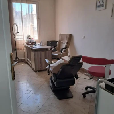 اجاره اتاق در کلینیک پوست، مو و زیبایی میدان ولیعصر - تصویر 1