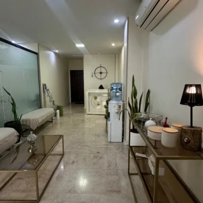 اجاره اتاق پزشک زیبایی - تصویر 1
